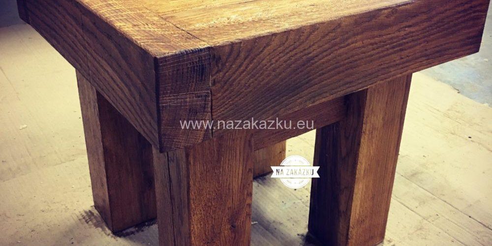 Rusikální dubový stoleček, chalupářský nábytek, designová stůl